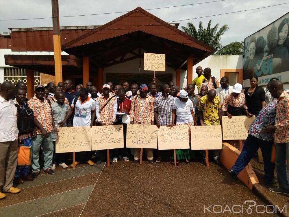 Côte d'Ivoire: Municipales 2018, des militants du RDR de Duékoué manifestent  contre les supposés manœuvres de Toungara