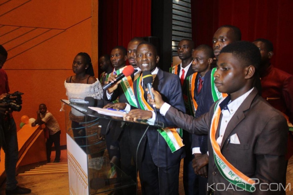 Côte d'Ivoire: Le parlement des jeunes sollicite l'aide  des autorités pour poursuivre la caravane contre l'incivisme et la non-violence