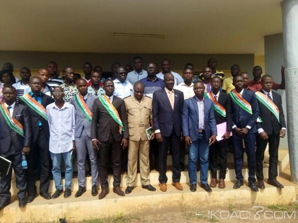 Côte d'Ivoire: La sensibilisation du parlement des jeunes contre la violence et  l'incivisme se poursuit