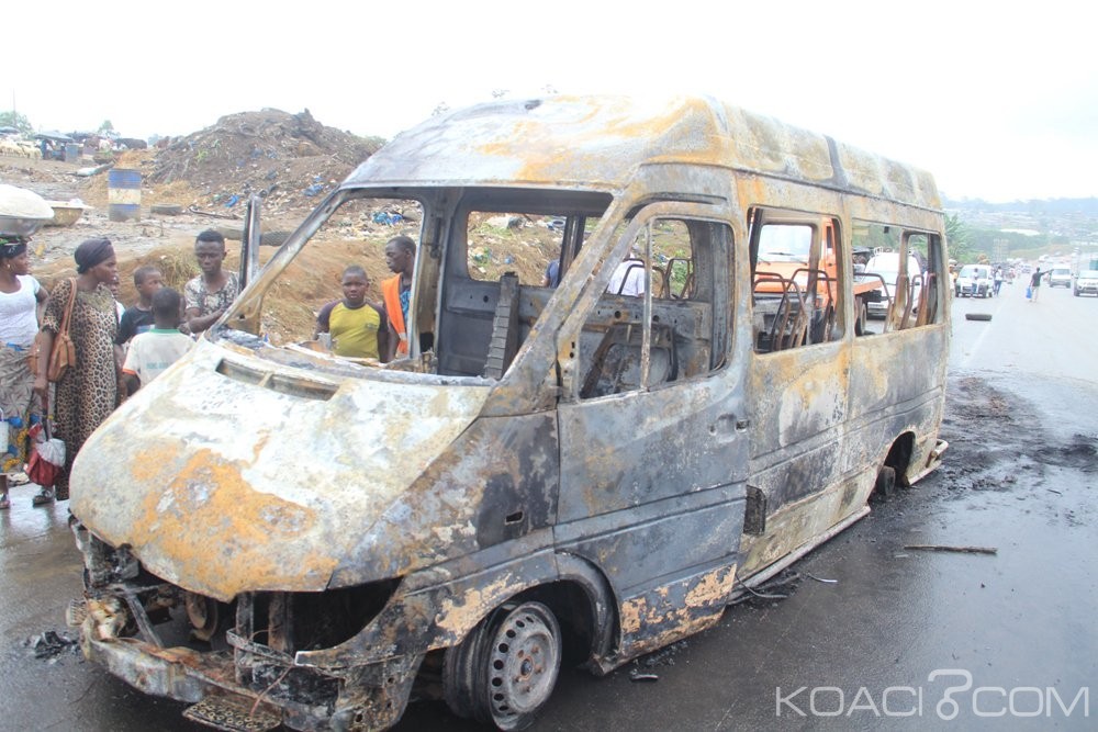 Côte d'Ivoire: Un minicar tue accidentellement une dame à  Adjamé, le véhicule incendié par la foule en colère