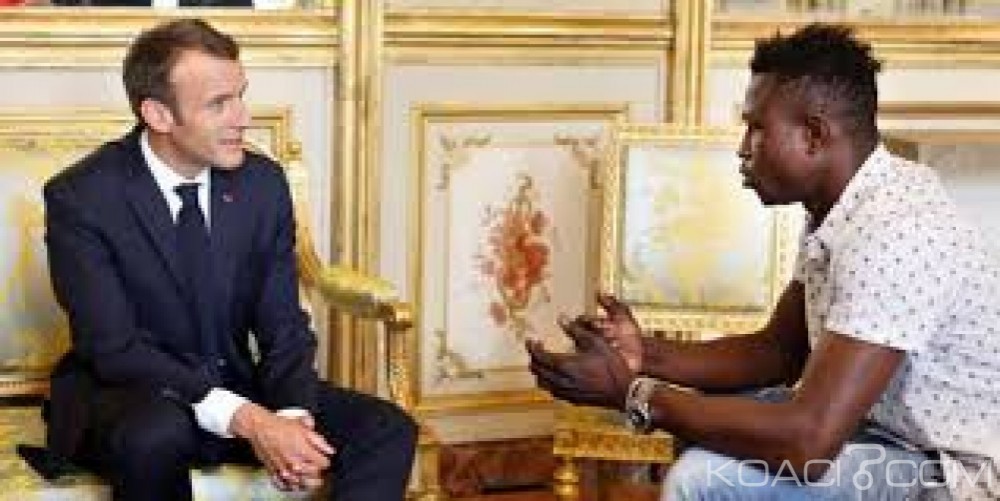 Mali: Comme promis par Macron,  Mamoudou Gassama naturalisé français