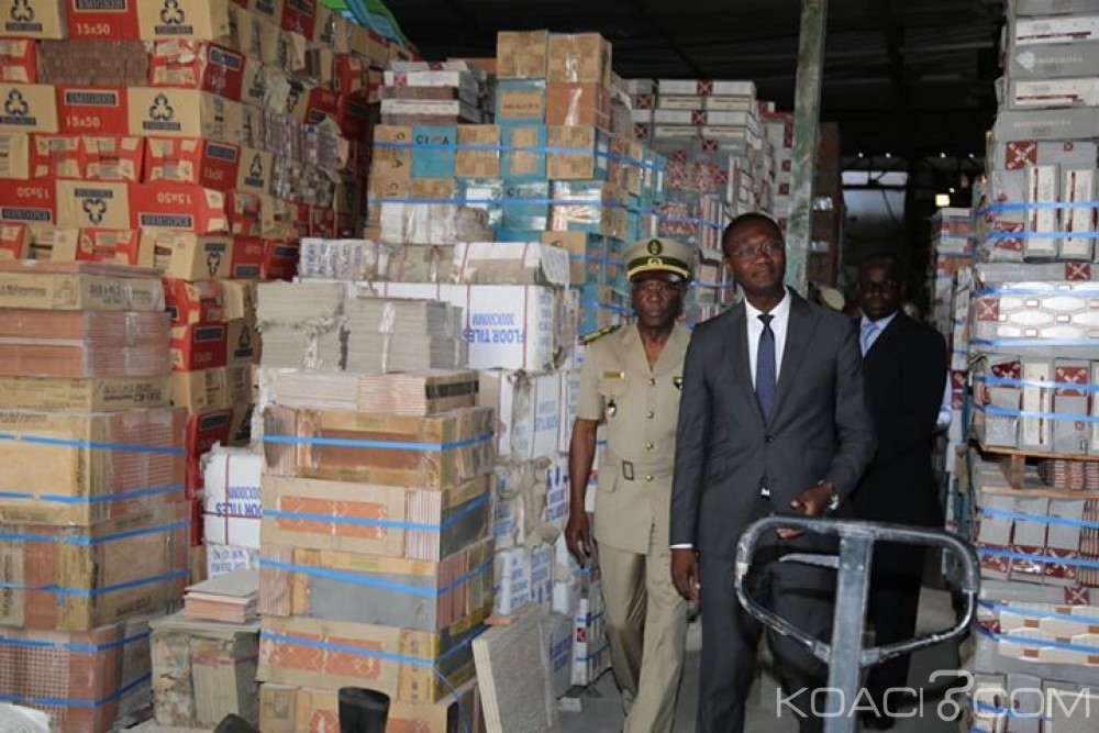 Côte d'Ivoire : Abidjan, découverte de deux entrepôts de stockage de carreaux importés sans déclaration, les pertes estimées à  des centaines de milliards de FCFA
