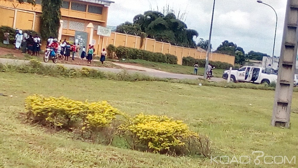 Côte d'Ivoire : Bouaké, pour éviter d'éventuelles perturbations des cours, la police quadrille les établissements publics de la ville