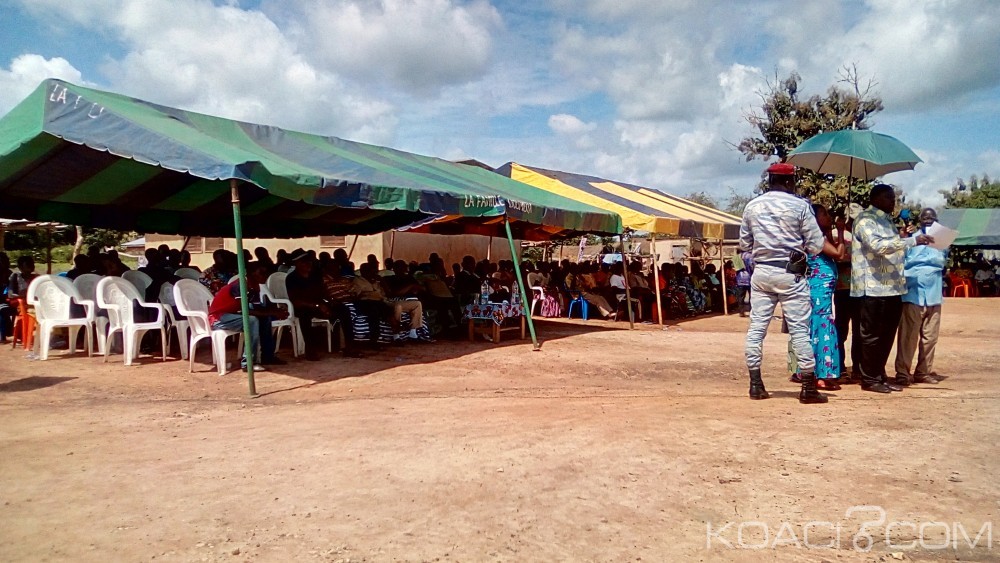 Côte d'Ivoire : Régionales 2018 dans le Gbêkê, devant un candidat non retenu par le PDCI un chef de village interpelle Bedié