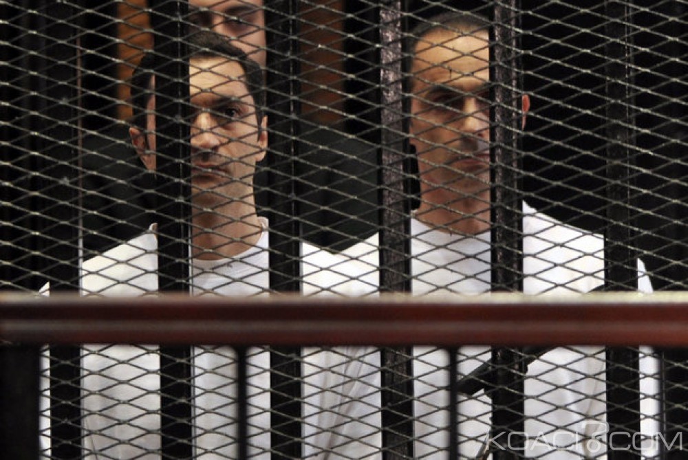 Egypte : Arrêtés pour «manipulation boursière», les deux fils de Moubarak libérables sous caution