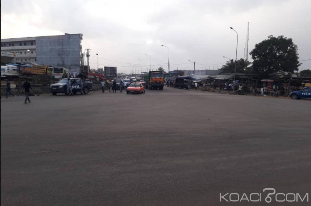 Côte d'Ivoire: Carrefour N'dotré, une opération de déguerpissement  de la police en cours
