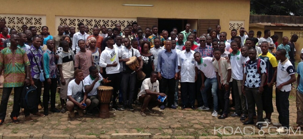 Côte d'Ivoire: Le réseau des élèves et étudiants Pdci-Rda de Bouaké rassure N'guessan Lambert
