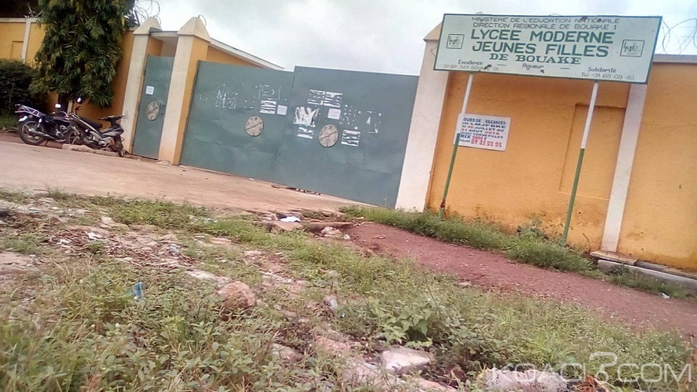 Côte d'Ivoire : Bouaké, après l'épisode controversée des frais annexes,  l'achat des cahiers d'habiletés imposé dans un lycée avant tout intrusion en classe