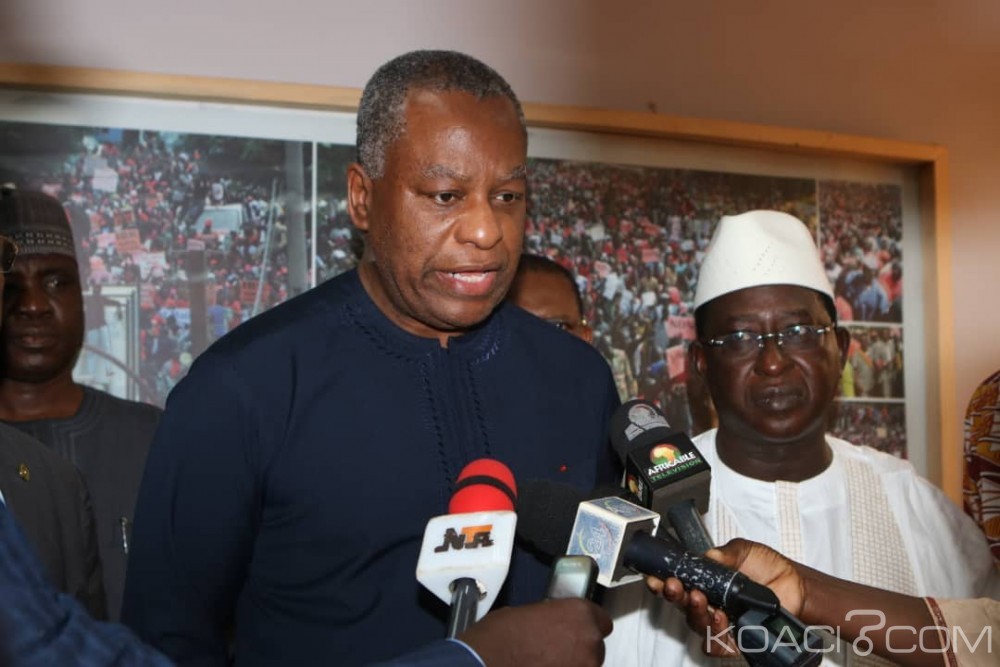Mali-Nigeria : Buhari envoie une délégation de la CEDEAO pour des réglages avant les législatives