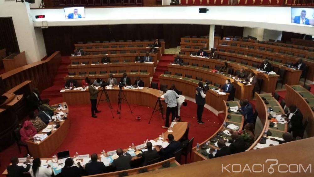 Côte d'Ivoire:  Plusieurs projets de lois votés en plénière par les députés dont celui relatif à  la répression du terrorisme