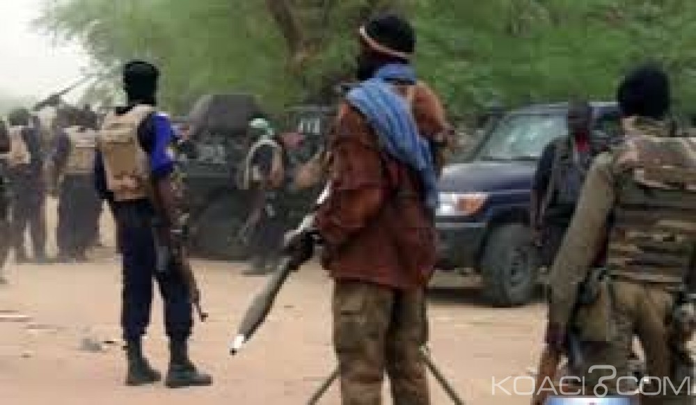 Mali:  Plusieurs touaregs exécutés par des bandits armés  près de la frontière nigérienne