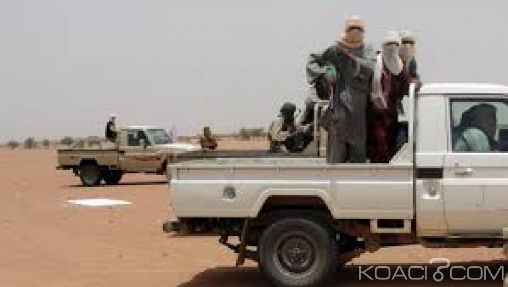 Mali : Un enseignant d'anglais enlevé après l'attaque d'une pinasse, le FLM revendique