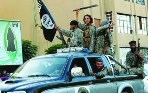 Libye : Violents combats entre Daesh et des combattants locaux à  Syrte, des dizaines de morts