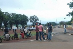 Côte d'Ivoire : Laurent Akoun aux pro-Gbagbo, « Ne regardons pas le 25 octobre,  commençons maintenant»