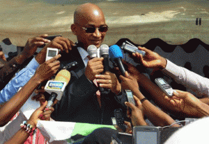 Guinée : Cellou Dalein Diallo «lave» Wade à  grand eau : «Le Président Abdoulaye Wade a encouragé Dadis Camara à  organiser des élections et à  partir»