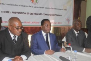 Côte d'Ivoire:  Présidentielle, premier couac entre la CEI et le Conseil constitutionnel après la publication des candidats
