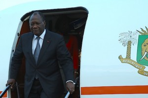 Côte d'Ivoire: Fini les vacances, Ouattara rentre à  Abidjan et annonce une nouvelle tournée dans le sud est