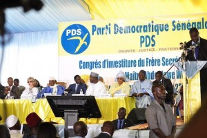 Sénégal: Le Pds se radicalise et décrète le  «Sans Karim Wade, pas d'élection»  et fait savoir à  Macky que  le président Wade pouvait l'emprisonner