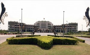 Burkina Faso : Bio express des quatorze candidats retenus pour la présidentielle du 11 octobre