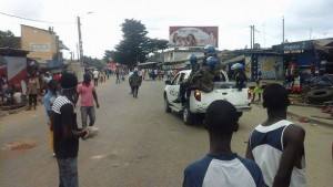 Côte d'Ivoire : Manifestation de l'opposition contre la candidature de Ouattara, 3 morts et 65 blessés, selon les pro-Gbagbo