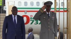 Burkina Faso : Les partis politiques exigent le maintien du calendrier électoral et la tenue des élections couplées à  la date du 11 octobre, arrivée des présidents Macky Sall et Yayi Boni