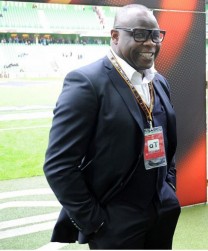 Côte d'Ivoire : Le franco-ivoirien Basile Boli nommé Ambassadeur
