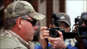 Zimbabwe : L'organisateur du safari fatal  au  lion Cecil libéré sous caution