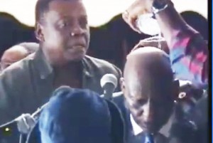 Vidéo Gabon: Le malaise public d'Ntoutoume Emane au top du congossa