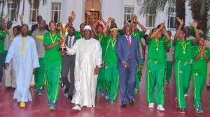 Sénégal : Les lionnes accueillies en héros, le Président Sall leur offre une nouvelle salle de basket
