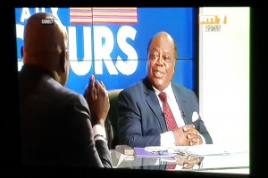 Côte d'Ivoire: Charles Konan Banny : «La liste électorale est remplie de doublons, les gens vont voter deux fois »