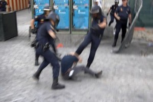 Maroc : Huit policiers arrêtés pour avoir torturé à  mort un détenu