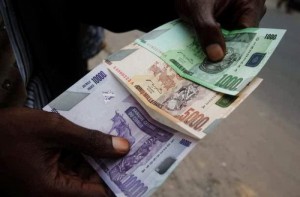 RDC: Paie de fonctionnaires, près de de 12 millions de dollars détournés en trois mois
