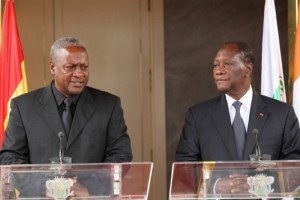 Ghana-Côte d'Ivoire : Mahama félicite Ouattara et les ivoiriens