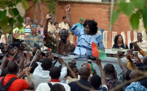Burkina Faso: Présidentielle, la veuve du président Sankara annoncée à  Ouagadougou pour soutenir le candidat des partis sankaristes