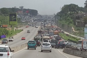 Côte d'Ivoire: Baisse du prix du carburant mais tarifs des transports maintenus, les consommateurs dénoncent le mutisme des autorités