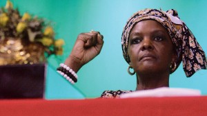 Zimbabwe: Les femmes en mini jupes ne doivent pas se plaindre en cas de viol, selon Grace Mugabe