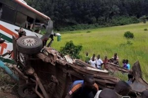 Burkina Faso: 20 morts dans un accident de la circulation