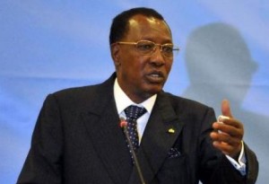 Tchad: À Paris, Idriss Deby défile entre l'hôpital et son hôtel