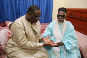 Sénégal: Macky Sall dans la ville sainte de Touba: «Je suis venu en tant que fils et je sollicite vos prières pour le Sénégal»