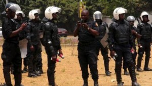Guinée: Des responsables  sanctionnés après le lynchage de quatre prisonniers