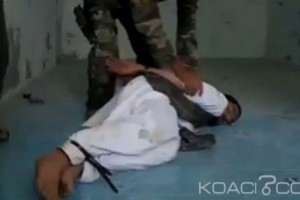 Egypte: Neuf policiers jugés pour avoir tabassé à  mort un prisonnier