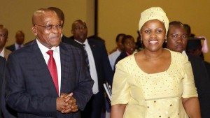 Afrique du Sud : Zuma  rejette des  rumeurs  sur une relations amoureuse après le limogeage du ministre des finances