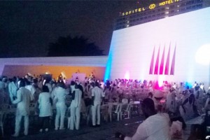 Côte d'Ivoire: Le «dîner en blanc» tient toutes ses promesses à  Abidjan