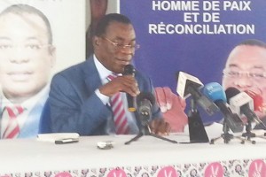 Côte d'Ivoire:  Affi exige la démission de Soro et annonce qu'il rencontrera Ouattara et les groupes parlementaires