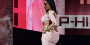 Angola: Nicki Minaj accusée de soutenir le régime de Dos Santos par des ONG