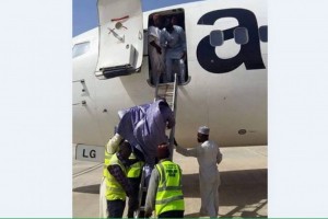 Nigeria : Enquête sur un désembarquement par échelle à  Bauchi