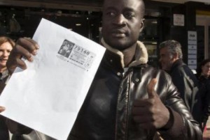 Sénégal : Arrivé en pirogue , un sénégalais remporte 400 000 euros au loto en Espagne