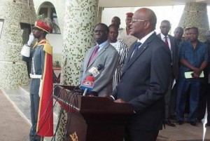 Burkina Faso: Les dossiers sécuritaires s'invitent à  la passation de charge présidentielle entre Kafando et Kaboré