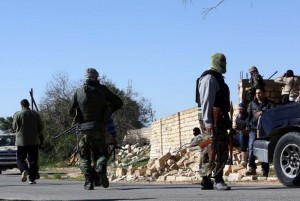 Libye: Quatre réservoirs pétroliers en feu dans les combats avec Daech