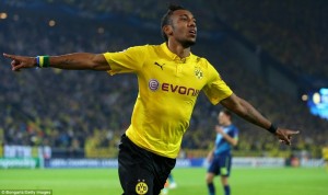 Afrique: Aubameyang élu meilleur joueur africain 2015 par la CAF